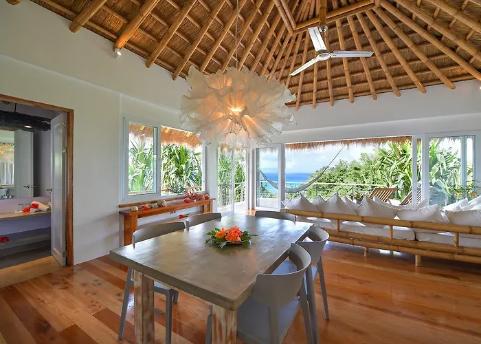 Diniview Villa Resort